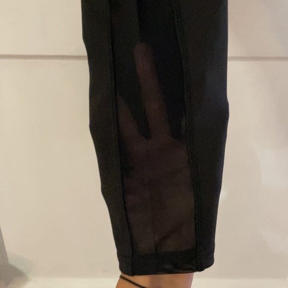 Work out leggings with pocket for phone on sides - Picture 7 of 8